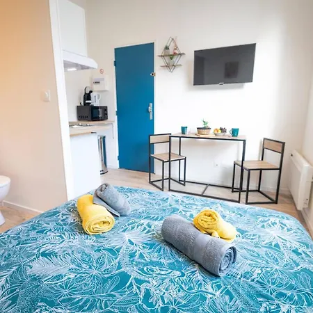 Kasa Suite - Studio Tout Equipe Et Cosy Cambrai Exterior photo