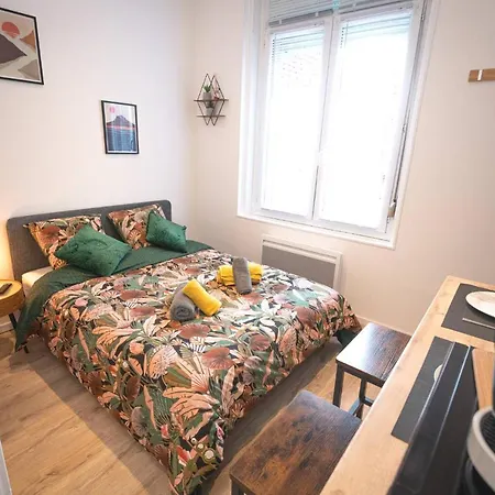 Kasa Suite - Studio Tout Equipe Et Cosy Cambrai Exterior photo